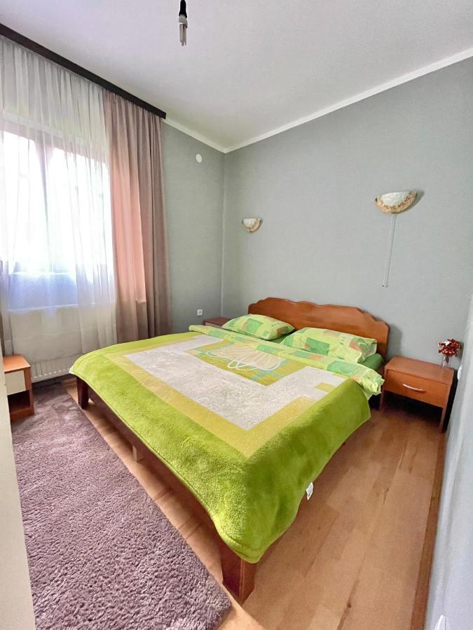 Underwoods Zabljak Guesthouse Bagian luar foto