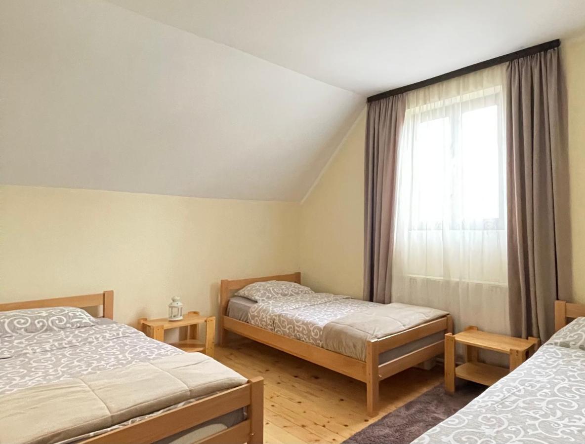Underwoods Zabljak Guesthouse Bagian luar foto