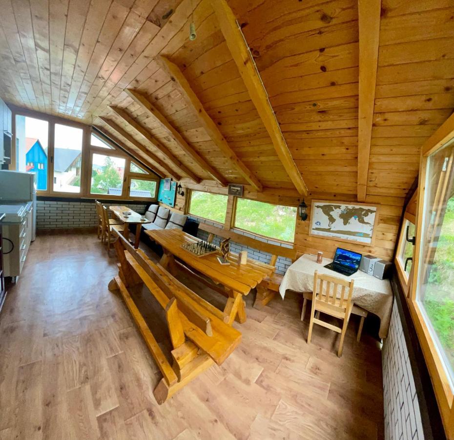 Underwoods Zabljak Guesthouse Bagian luar foto